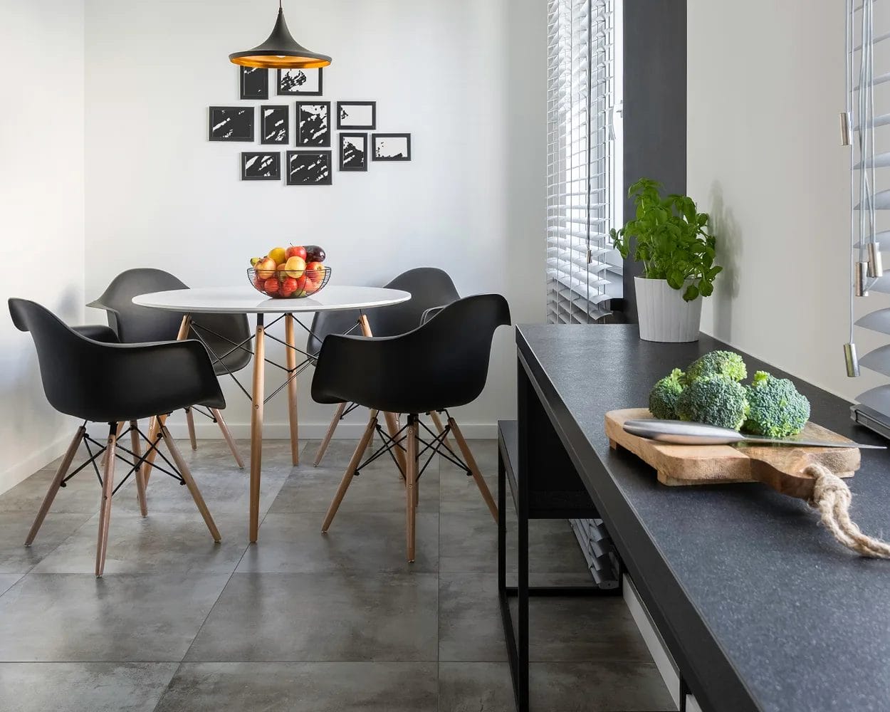 Premium Tiles Maitland: Stylish floor tiles and natural stone options for Newcastle homes.